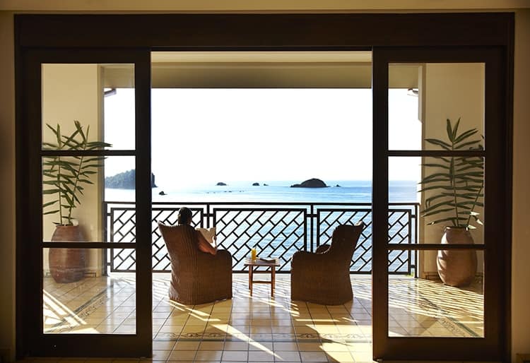 Copy-of-Arenas-del-Mar-Costa-Rica-Beachfront-Manuel-Antonio